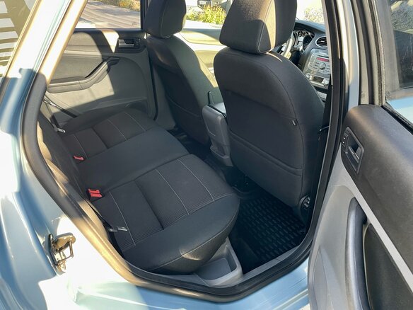 2008 Ford Focus II Рестайлинг, серый, 530000 рублей - вид 18