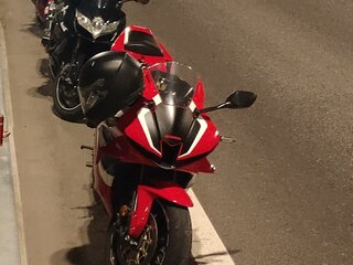 2021 Honda CBR 600RR, красный, 1100000 рублей, вид 5