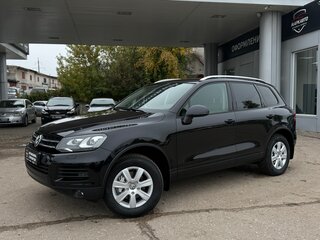 2011 Volkswagen Touareg II, чёрный, 2150000 рублей, вид 1