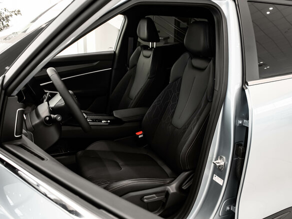 2026 Geely Cityray, серый, 3214990 рублей - вид 21
