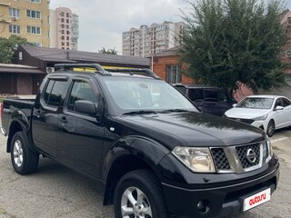 2006 Nissan Navara (Frontier) III (D40), чёрный, 1050000 рублей, вид 3