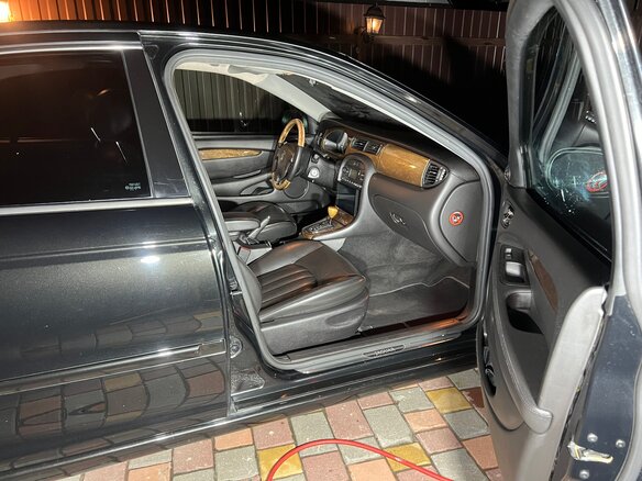 2002 Jaguar X-Type I, чёрный, 1200000 рублей - вид 12