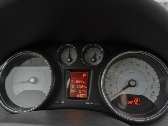 2012 Peugeot 408 I, чёрный - вид 9