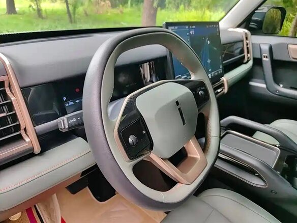 2024 iCar 03 50.63 kWh, белый, 3200000 рублей - вид 14