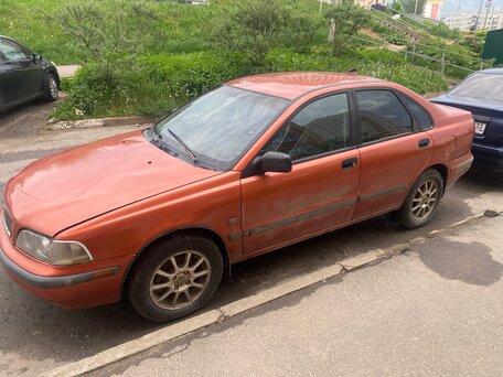 1998 Volvo S40 I, красный, 70000 рублей, вид 1