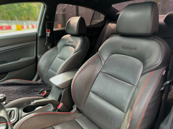 2019 Hyundai Elantra Sport VI (AD) Рестайлинг, белый - вид 19
