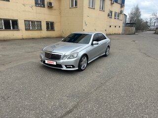 2010 Mercedes-Benz E-Класс 300 IV (W212, S212, C207), серебристый, 1600000 рублей, вид 1