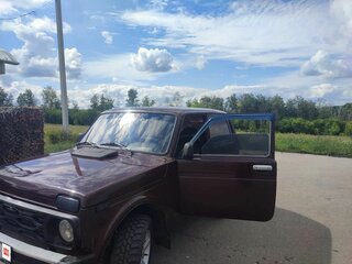 2012 Lada (ВАЗ) 2121 (4x4) I Рестайлинг, пурпурный, 390000 рублей, вид 2
