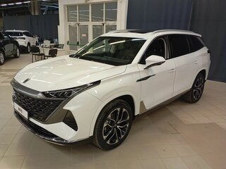 2026 Москвич М90, белый, 3830000 рублей, вид 5