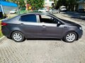 2015 Kia Rio III Рестайлинг, серый, 1100000 рублей - вид 4