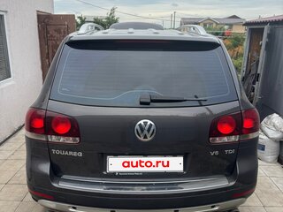 2010 Volkswagen Touareg I Рестайлинг, чёрный, 1350000 рублей, вид 2