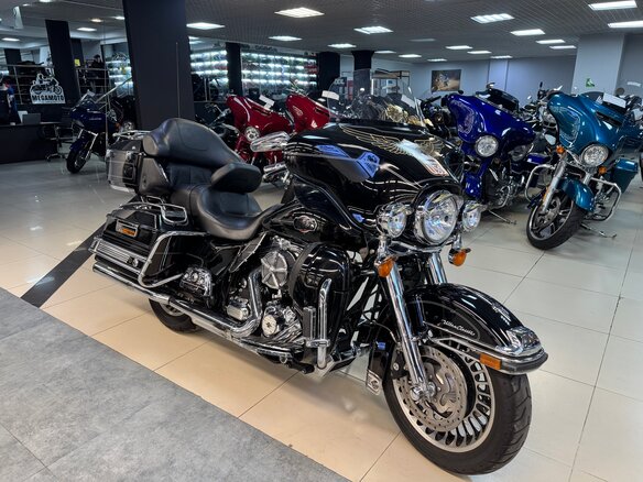 2012 Harley-Davidson Electra Glide, чёрный, 1100000 рублей - вид 3