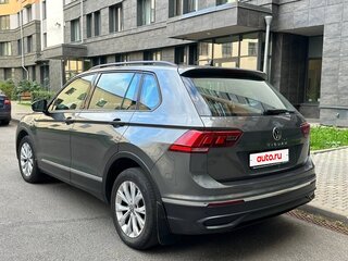 2021 Volkswagen Tiguan II Рестайлинг, серый, 2430000 рублей, вид 4