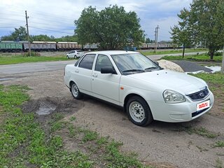 2015 Lada (ВАЗ) Priora I Рестайлинг, белый, 610000 рублей, вид 3