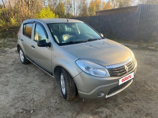2013 Renault Sandero I, бежевый, 515000 рублей, вид 1