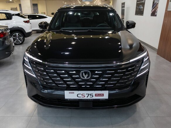 2025 Changan CS75 Plus IV, чёрный, 4335430 рублей - вид 2