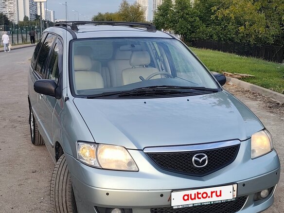 2002 Mazda MPV II (LW), серый
