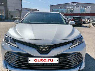 2020 Toyota Camry VIII (XV70), белый, 2970000 рублей, вид 2