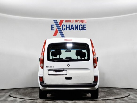 2012 Renault Kangoo II, белый, 425000 рублей - вид 6