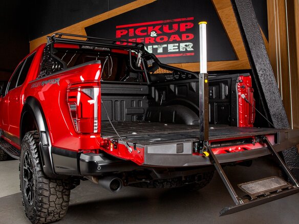 2025 Ford F-150 Raptor XIV Рестайлинг, красный, 18698000 рублей - вид 7