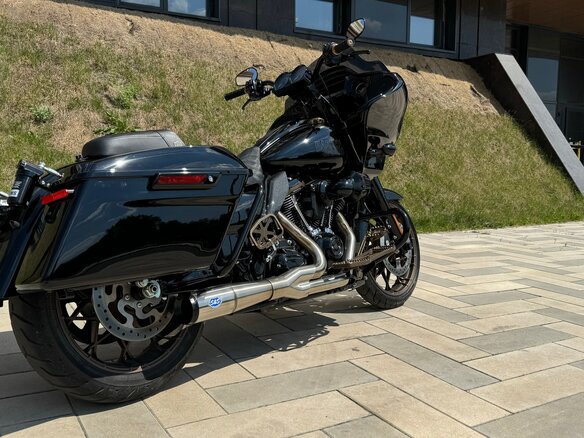 2022 Harley-Davidson Road Glide ST, чёрный, 3000000 рублей - вид 6