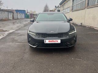 2021 Kia K5 III, серый, 2750000 рублей, вид 1