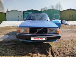 1981 Volvo 240 Series, голубой, 150000 рублей, вид 1