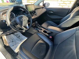 2020 Toyota Corolla XII (E210), белый, 2350000 рублей, вид 4