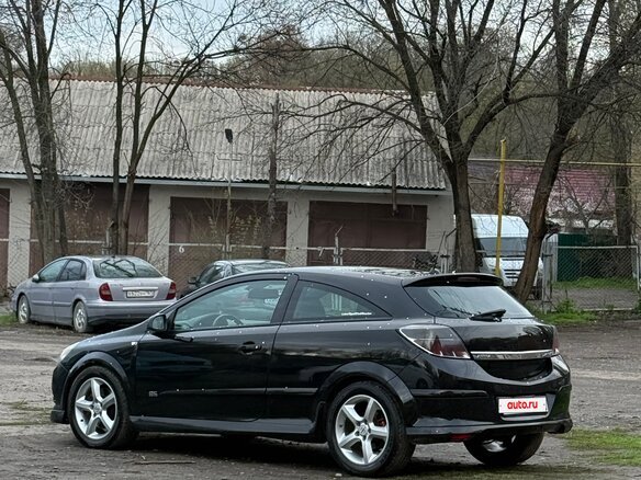 2006 Opel Astra GTC H Рестайлинг, чёрный - вид 2