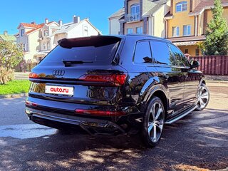2022 Audi Q7 55 TFSI II (4M) Рестайлинг, чёрный, 7300000 рублей, вид 5