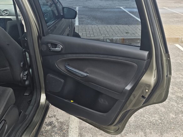 2010 Ford S-MAX I, зелёный, 1100000 рублей - вид 10