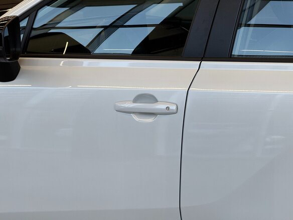 2026 Toyota RAV4 VI (XA60), белый, 4050000 рублей - вид 9