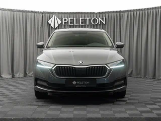 2021 Skoda Octavia IV (A8), серый, 2315000 рублей, вид 3