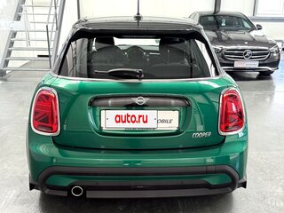 2023 Mini Hatch Cooper III (F55/F56) Рестайлинг 2, зелёный, 2020000 рублей, вид 5