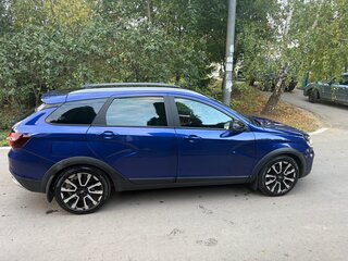 2025 Lada (ВАЗ) Vesta SW Cross I Рестайлинг (NG), синий, 1850000 рублей, вид 3
