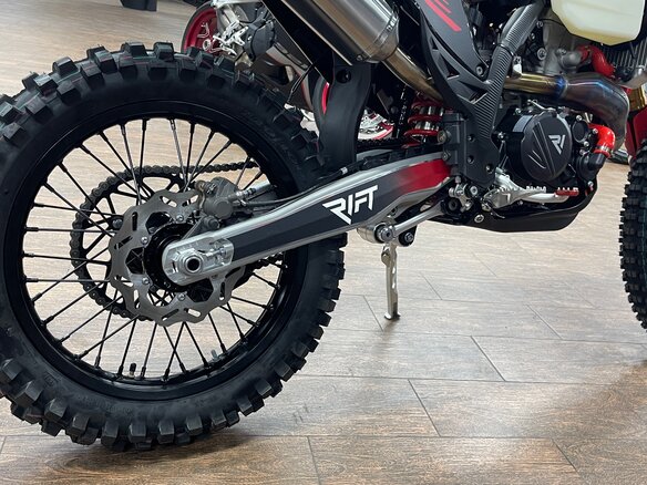 2026 Rift R3L 300, красный, 289000 рублей - вид 13