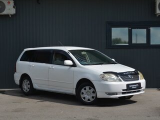 2001 Toyota Corolla Fielder IX (E120, E130), белый, 349999 рублей, вид 3