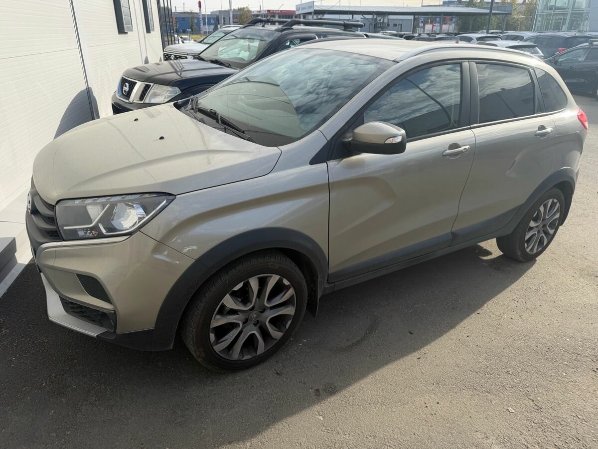 Открыть фотографии: Lada (ВАЗ) XRAY I
