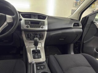 2015 Nissan Sentra VII (B17), чёрный, 900000 рублей, вид 5