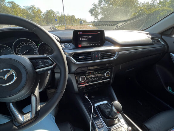2017 Mazda 6 III (GJ) Рестайлинг, чёрный, 1850000 рублей - вид 6