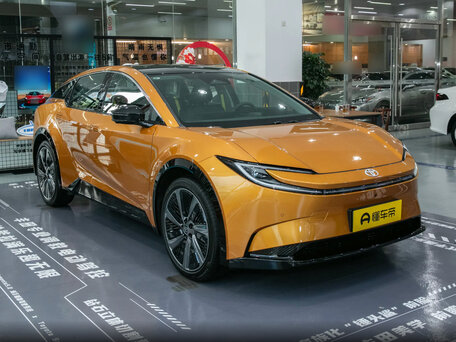 2026 Toyota bZ5 550, оранжевый, 3930000 рублей, вид 3
