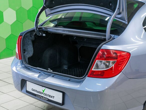 2008 Renault Symbol ll, синий, 250000 рублей - вид 22
