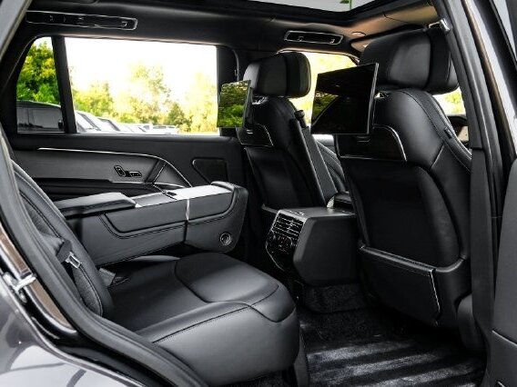 2026 Land Rover Range Rover P615 MHEV Long V, зелёный, 31273020 рублей - вид 22