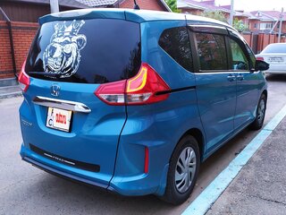 2017 Honda Freed+ II, синий, 1300000 рублей, вид 5