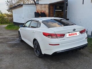 2020 Kia Optima IV Рестайлинг, белый, 1865000 рублей, вид 2