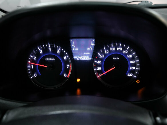 2012 Hyundai Solaris I, чёрный, 671000 рублей - вид 13