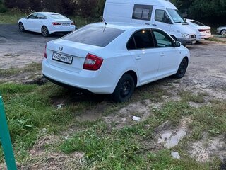 2014 Skoda Rapid I, белый, 580000 рублей, вид 4