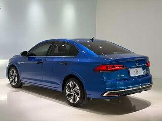 2022 Volkswagen Bora IV (China Market) Рестайлинг, синий, 1110111 рублей, вид 4