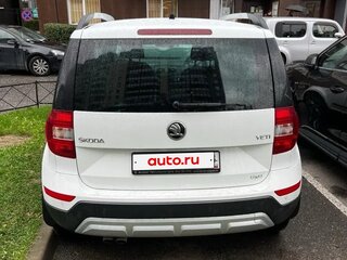 2016 Skoda Yeti I Рестайлинг, белый, 1090000 рублей, вид 4