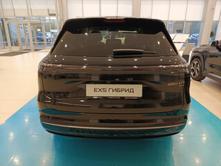 2026 Geely EX5 Гибрид EM-R, чёрный, 3814990 рублей, вид 4